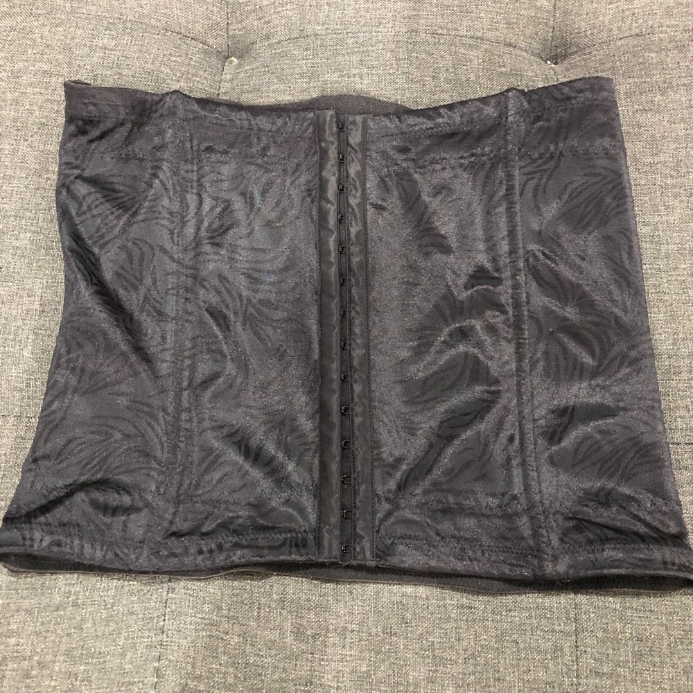 Maidenform Shapewear